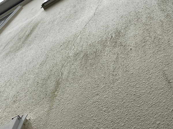 神奈川県藤沢市・M様　外壁塗装・屋根塗装　雨漏りが起きていました (5)