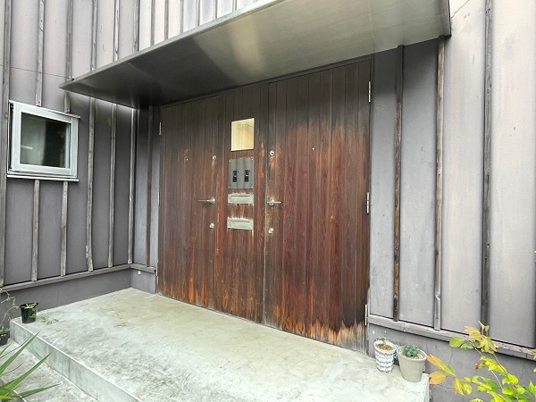 神奈川県鎌倉市・N様邸　特殊な作りのお住まいの外壁塗装・屋根塗装の現場調査 (19)