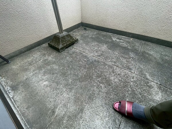 神奈川県鎌倉市N様邸_ベランダ現調