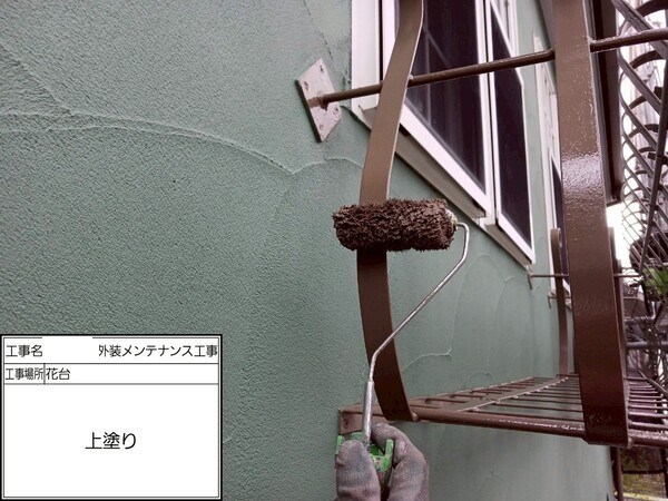 鎌倉市S様_花台上塗り