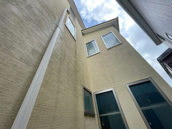 鎌倉市C様邸_施工前外壁