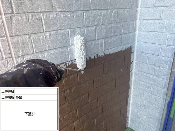 鎌倉市N様邸_外壁下塗り